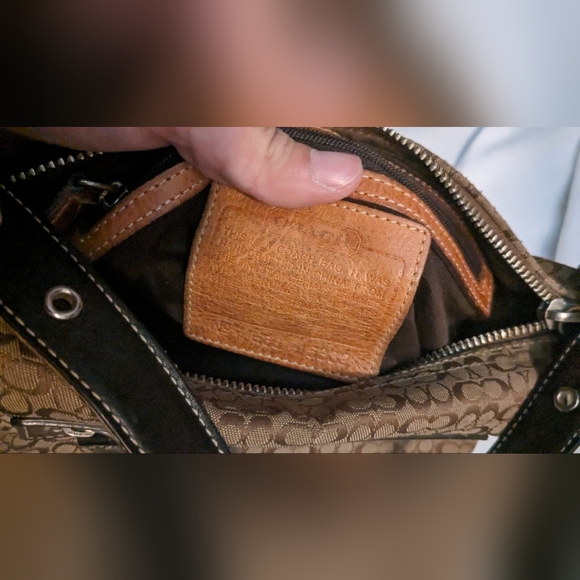 Coach purse - Picture 7 of 10